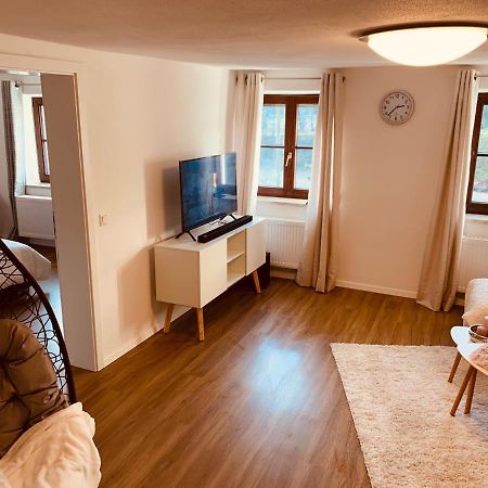 Felix Living 2, Cozy & Modern & Netflix Wohnung Mit Blick Ins Gruene パッサウ エクステリア 写真