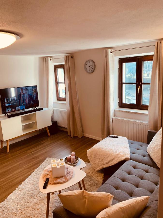 Felix Living 2, Cozy & Modern & Netflix Wohnung Mit Blick Ins Gruene パッサウ エクステリア 写真