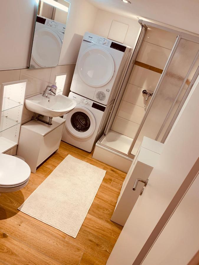 Felix Living 2, Cozy & Modern & Netflix Wohnung Mit Blick Ins Gruene パッサウ エクステリア 写真